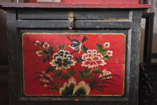Traditional Tek Büyük Yataklı Oda