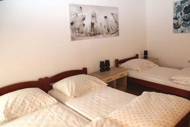 Superior Stüdyo (Attic)