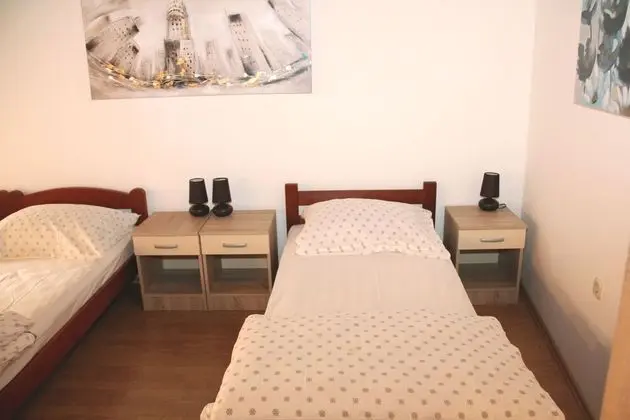 Superior Stüdyo (Attic)