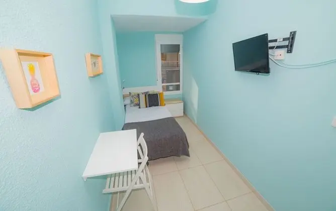 Tek Kişilik Oda, Ortak Banyo