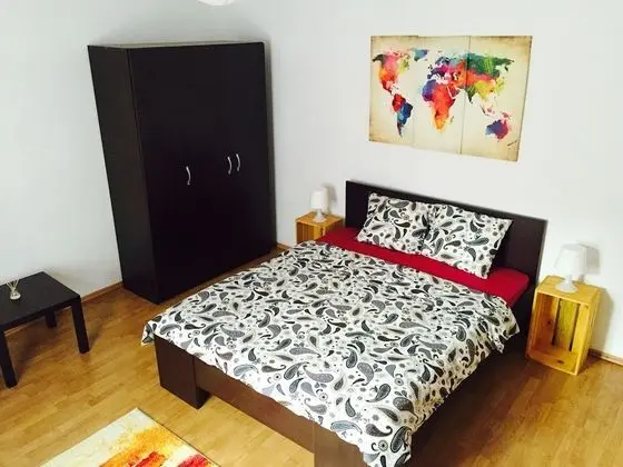 Basic Apart Daire, 2 Yatak Odası (common yard)