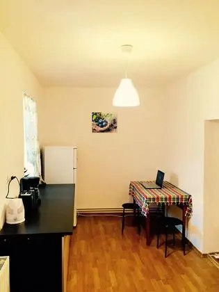 Basic Apart Daire, 2 Yatak Odası (common yard)