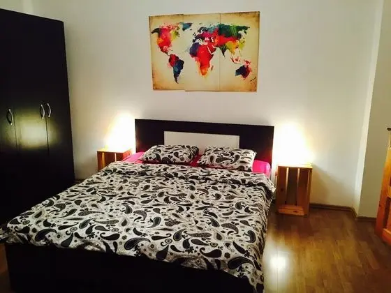 Basic Apart Daire, 2 Yatak Odası (common yard)