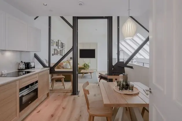 Deluxe One Bedroom Loft