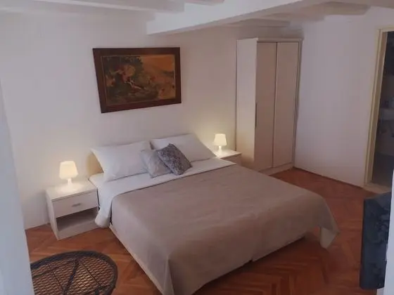 City Tek Büyük veya İki Ayrı Yataklı Oda
