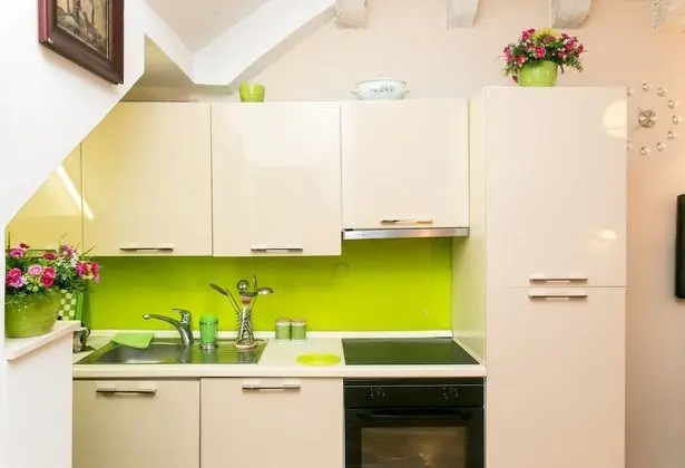 Apart Daire (Duplex One-Bedroom Apartment)