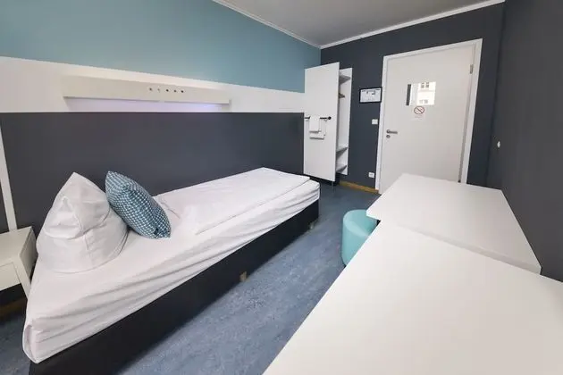 Tek Kişilik Oda, Ortak Banyo