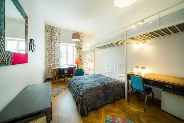 Standard Oda, Ortak Banyo, Şehir Manzaralı (3)