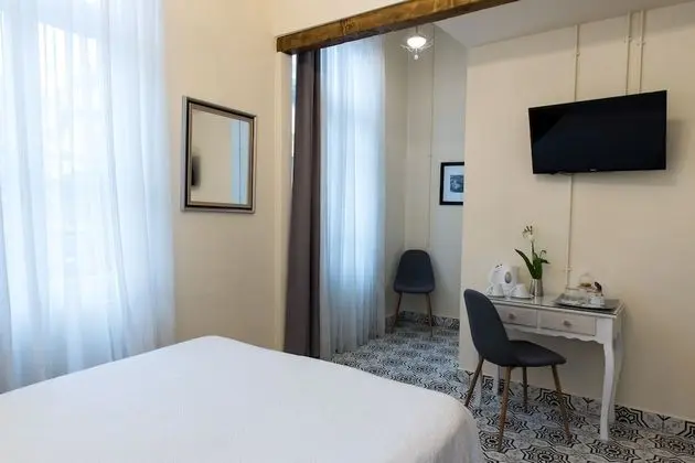 Superior Tek Büyük Yataklı Oda
