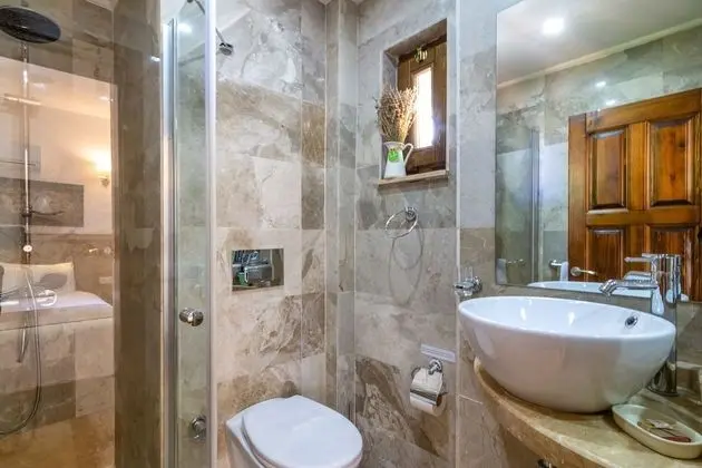 Deluxe Tek Büyük Yataklı Oda, Bahçe Manzaralı