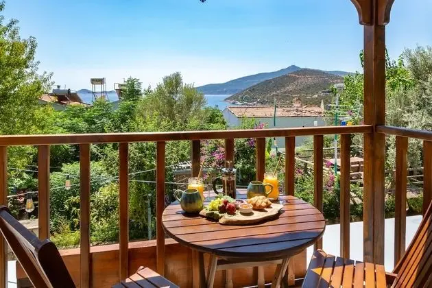 Honeymoon Tek Büyük Yataklı Oda, Balkon, Deniz Manzaralı