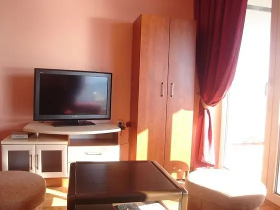 Apart Daire, 1 Yatak Odası, Balkon, Göl Manzaralı