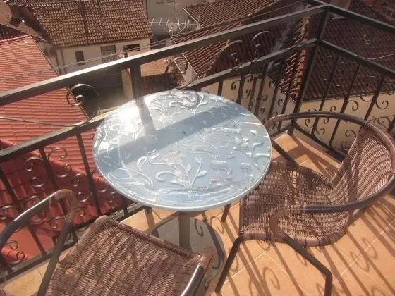 Tek Büyük Yataklı Oda, Balkon, Göl Manzaralı