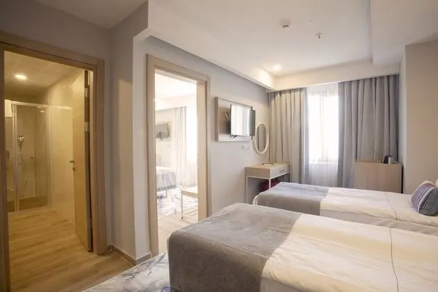 Deluxe Dört Kişilik Oda, 2 Yatak Odası, Sigara İçilmez, Şehir Manzaralı