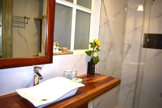 Signature Apart Daire, 1 Büyük (Queen) Boy Yatak, Şömine, Şehir Manzaralı