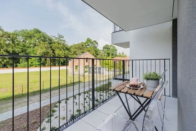 Stüdyo, Balkon