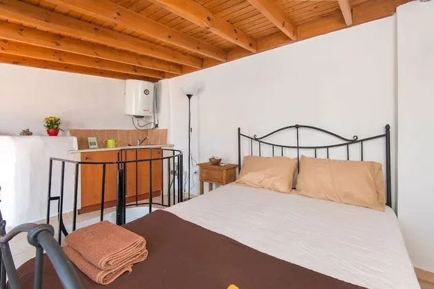 Ev, Balkon, Şehir Manzaralı