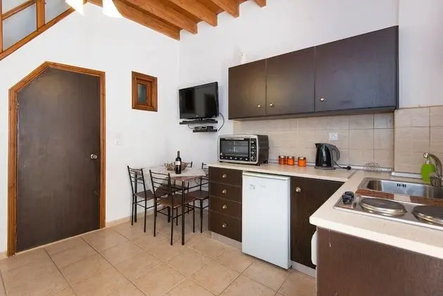 Ev, Balkon, Şehir Manzaralı