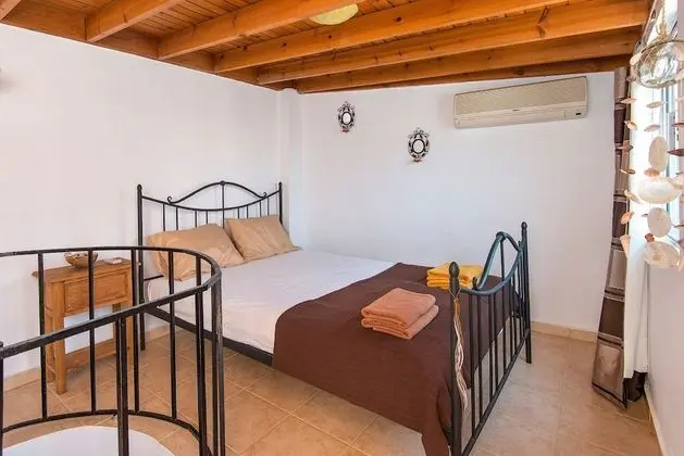 Ev, Balkon, Şehir Manzaralı