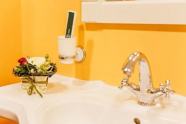 Comfort Tek Büyük veya İki Ayrı Yataklı Oda