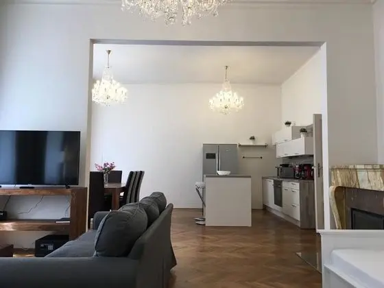Luxury Apart Daire, Şehir Manzaralı