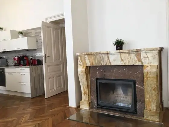 Luxury Apart Daire, Şehir Manzaralı