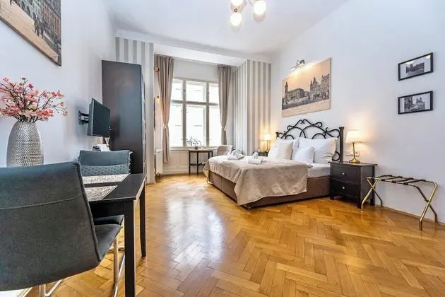 Design Apart Daire, Küçük Mutfak, Avlu Manzaralı (St. Nicholas)