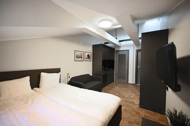 Apartment With 2 Single Bed w. Bed Sofa
