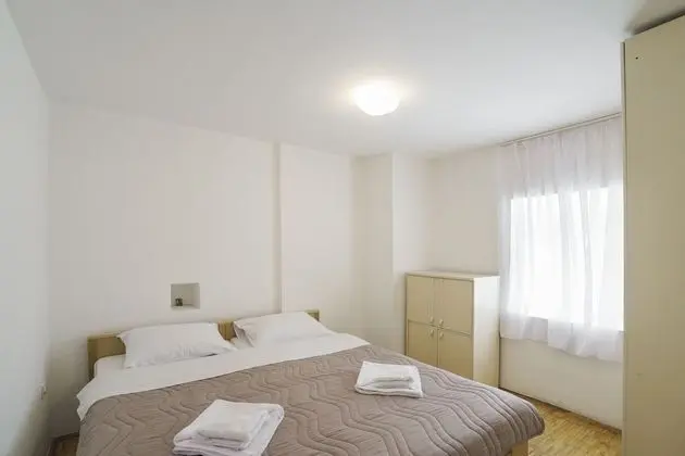 Family Ev, Bahçe Manzaralı