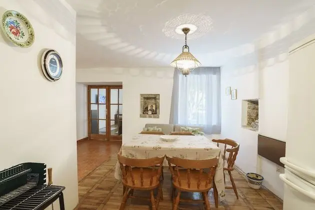 Family Ev, Bahçe Manzaralı