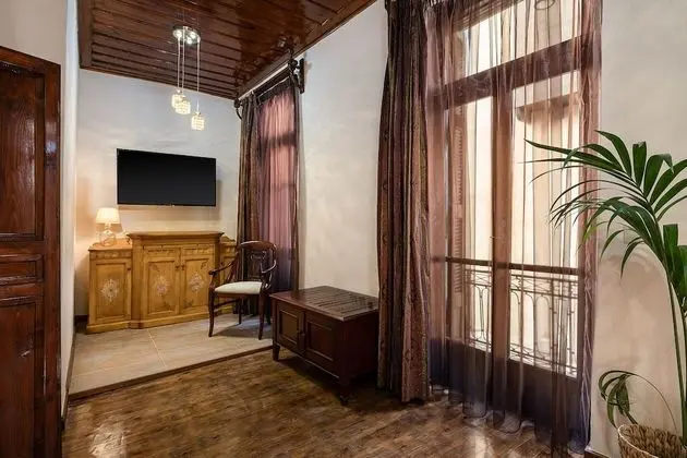 Standard Stüdyo, Balkon