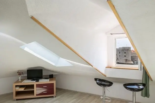 City Condo, Sea View, Sea Facing