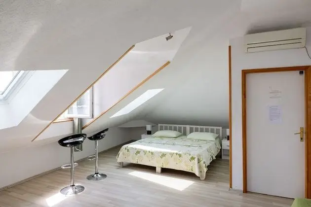 City Condo, Sea View, Sea Facing