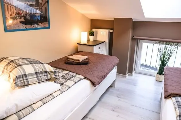 Exclusive Apart Daire (30c)