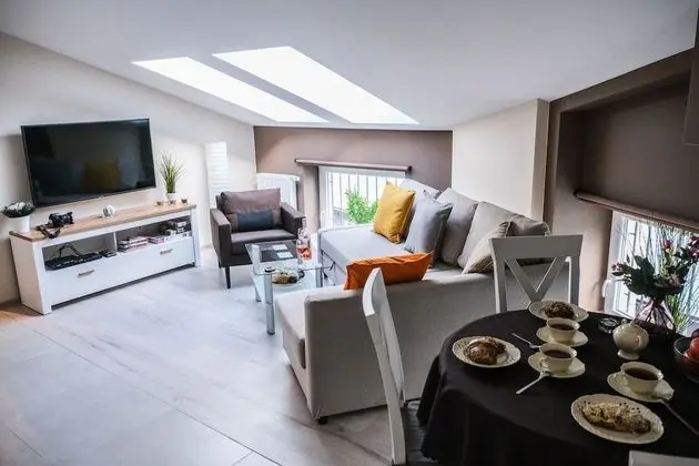 Exclusive Apart Daire (30c)