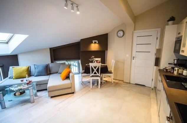 Exclusive Apart Daire (30c)