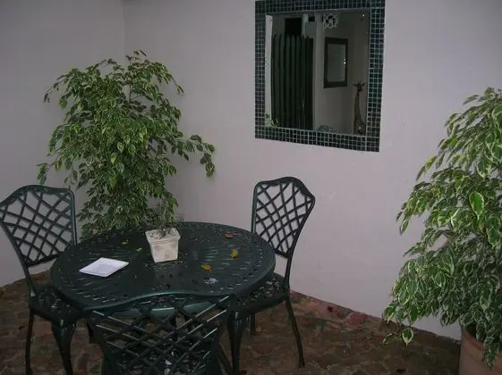 Tek Büyük Yataklı Oda, Bahçeli (Self Catering)