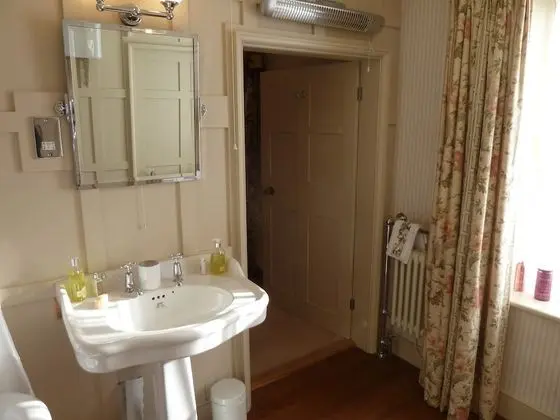 Luxury Oda, Banyolu/Duşlu (King Bed, Church View)