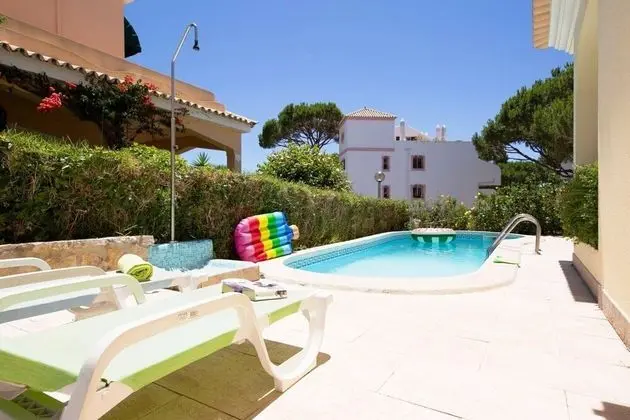 Villa, 4 Yatak Odası, Balkon