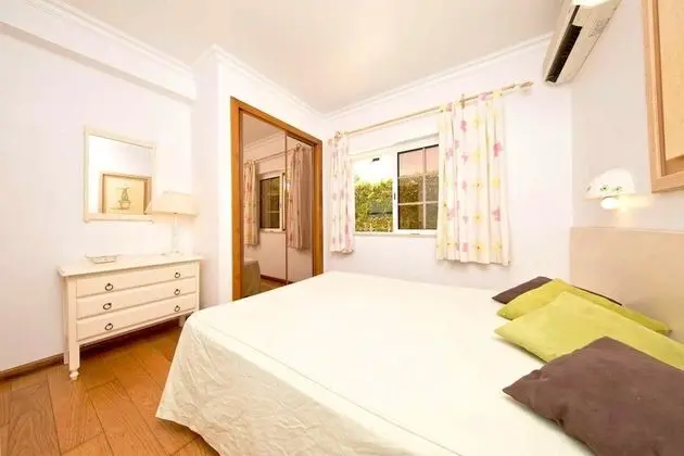 Villa, 4 Yatak Odası, Balkon