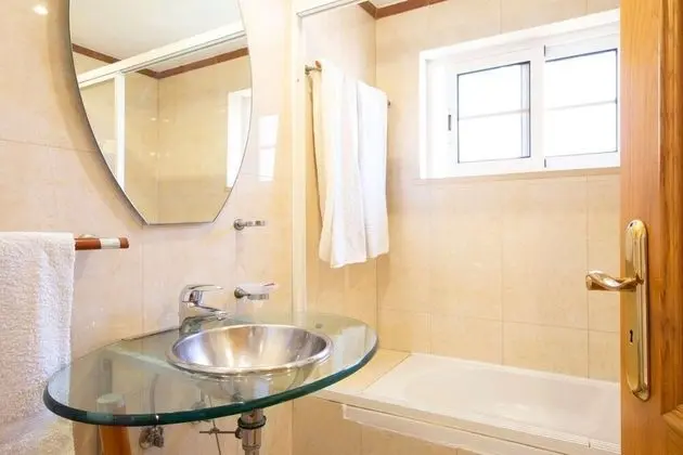 Villa, 4 Yatak Odası, Balkon