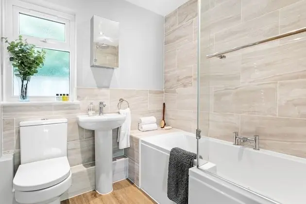 Premium Ev, Özel Banyo, Üzüm Asması Manzaralı (Pet Friendly)