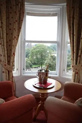 Standard İki Ayrı Yataklı Oda, 2 Tek Kişilik Yatak (Princes Street View)