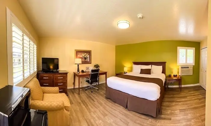 Standard Oda, 1 Büyük (Queen) Boy Yatak, Sigara İçilmez