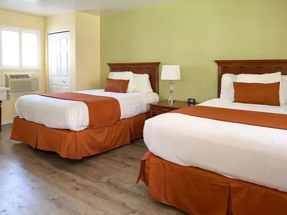 Standard Oda, 2 Büyük (Queen) Boy Yatak, Sigara İçilmez