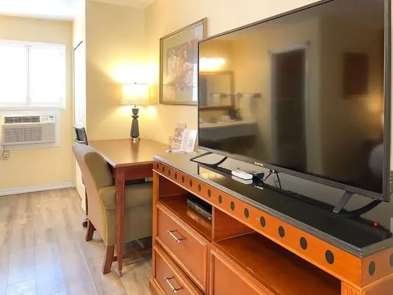 Standard Oda, 2 Büyük (Queen) Boy Yatak, Sigara İçilmez