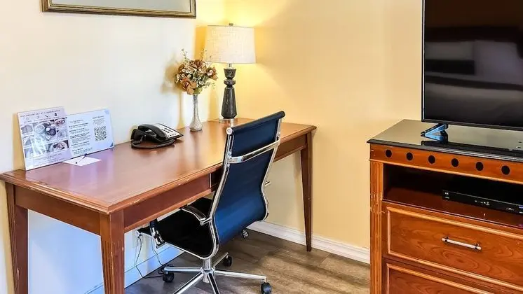 Standard Oda, 2 Büyük (Queen) Boy Yatak, Sigara İçilmez