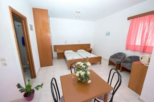 Stüdyo, 2 Tek Kişilik Yatak, Sigara İçilmez