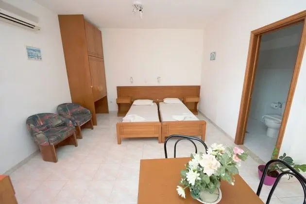 Stüdyo, 2 Tek Kişilik Yatak, Sigara İçilmez