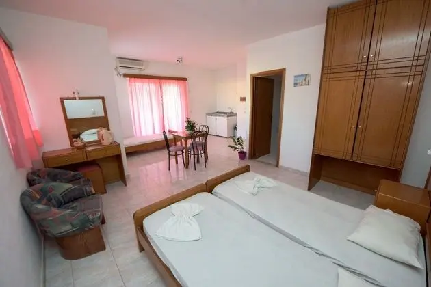 Stüdyo, 2 Tek Kişilik Yatak, Sigara İçilmez